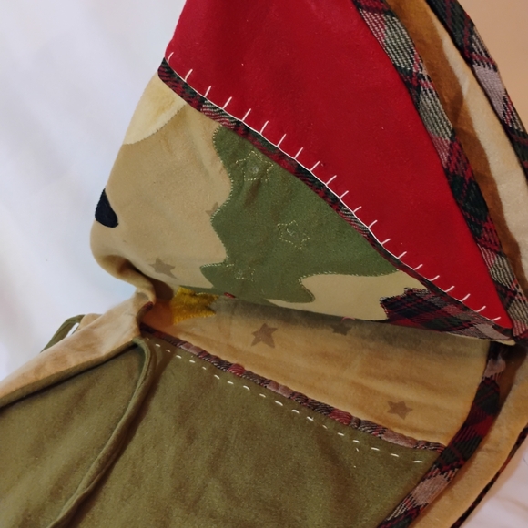 Mistletoe Mountain Holiday Collection Snowman Tree Skirt - Picture 8 of 13